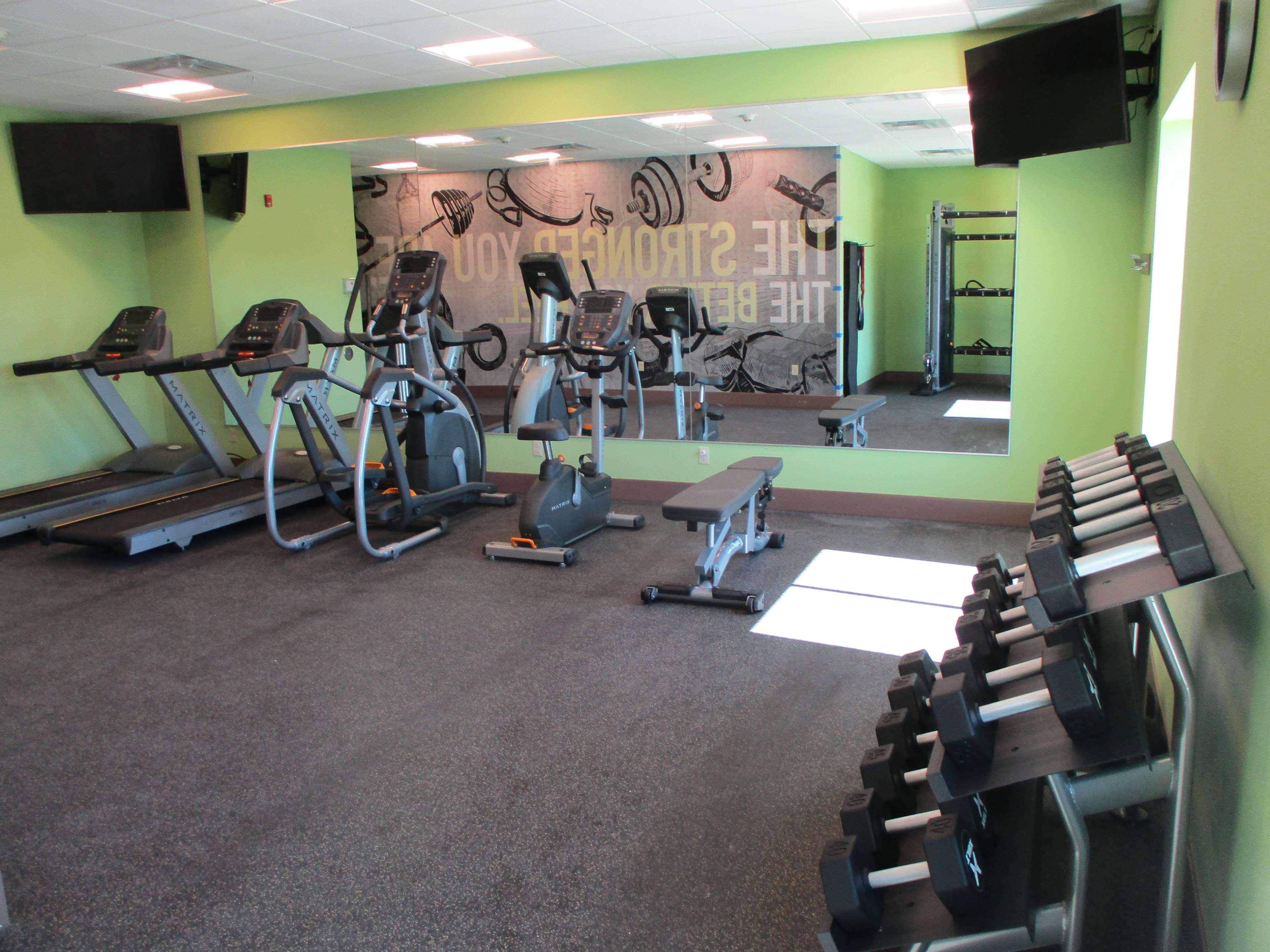 La Quinta Inn & Suites By Wyndham Jackson-Cape Girardeau エクステリア 写真