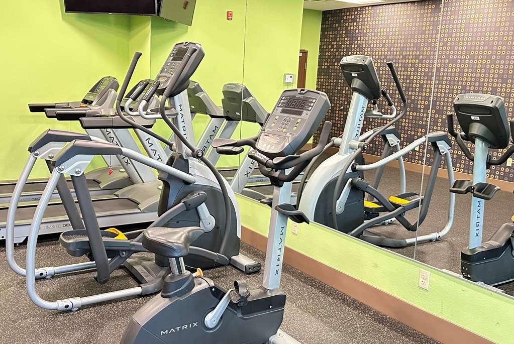 La Quinta Inn & Suites By Wyndham Jackson-Cape Girardeau 設備 写真