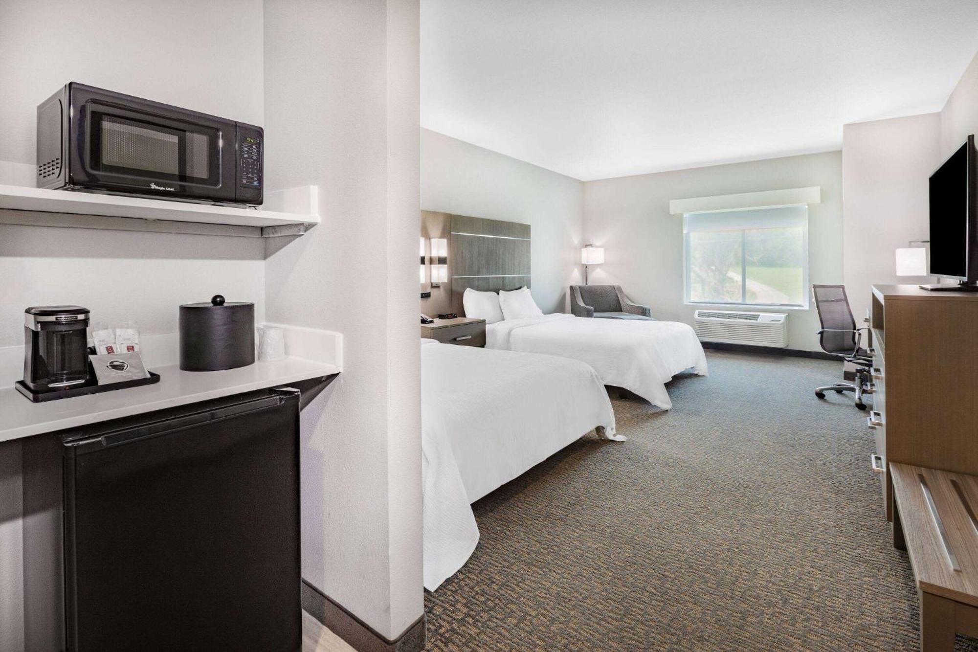 La Quinta Inn & Suites By Wyndham Jackson-Cape Girardeau エクステリア 写真